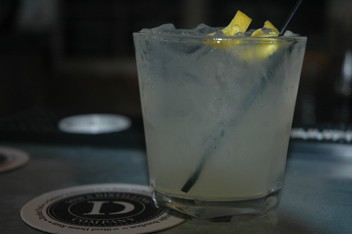 IowaDistilling's tweet photo. Sharing is caring. Tag a friend who should experience the great creation of the "Lemon Honey Zone."
#IowaDistillingCompany #ZoneVodka #OzonePurified #TopShelfSpiritsWithADownHomeSpin #vodka #bestdistilery #IowasBestDistillery https://t.co/CTWWe39oyh