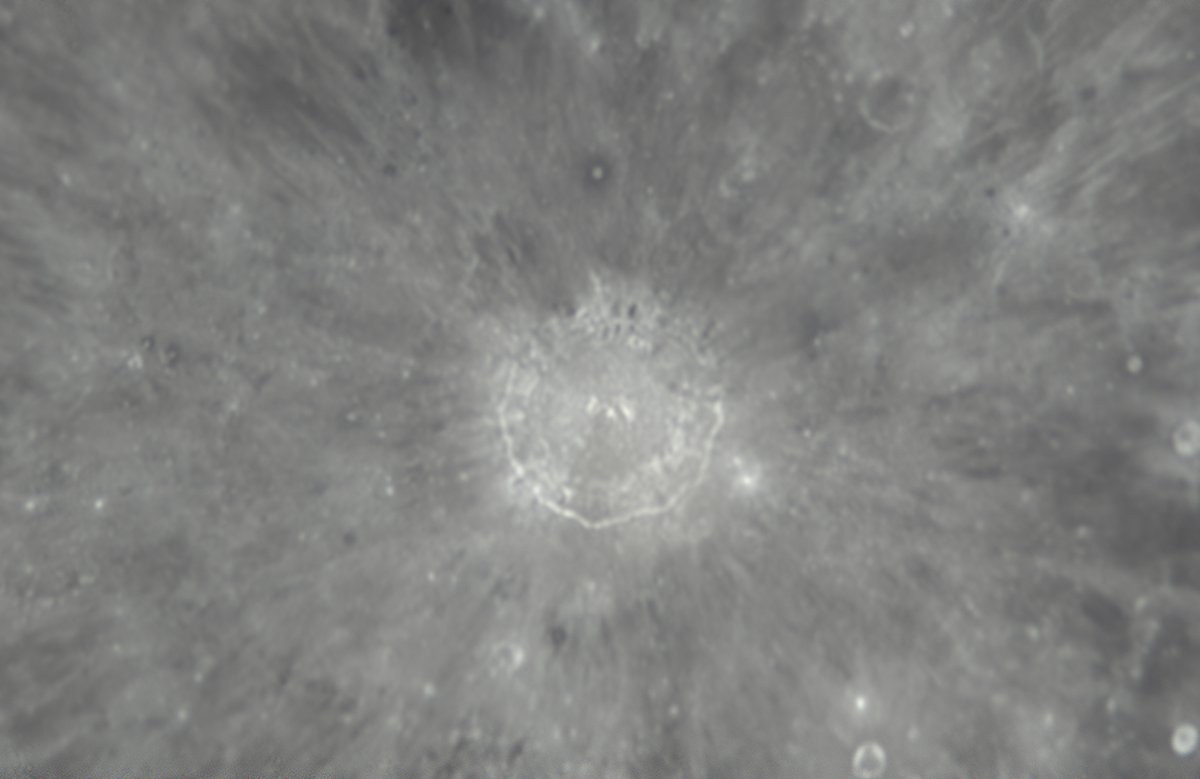 BlackChoku's tweet photo. 2021.7.24は満月でしたがクレーター撮影^^
Tycho & Copernicus
大気は少しゆーらゆらでした。
それぞれ5000 framesをstack。Unity Gain.
#FOT104, #ASI462mc, #5xPowerMate, #AdvancedVX, #StellaImage, #SilkyPix
AutoStakkert!, RegiStax, FireCapture https://t.co/KHDwIhmS19