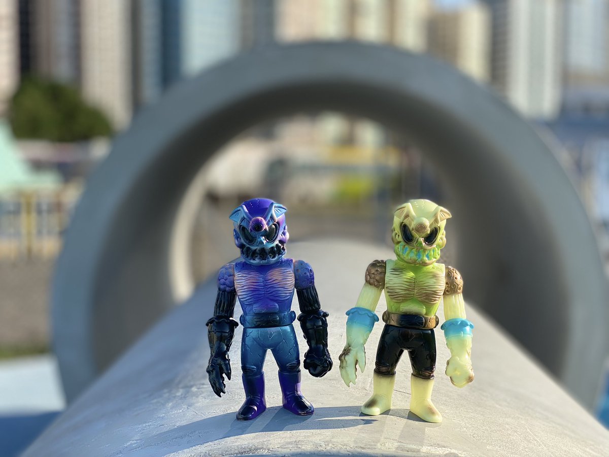 RickyTo828's tweet photo. ⚡️⚡️RHND⚡️⚡️
#realhead #真頭 #真頭不滅 #真頭玩具 #sofubi #realxhead #RxH #RHND #astrobat #brandtpeters #strangerfactory #sofubitoy #sofvi #sofvitokyo #toxicedition https://t.co/bnuYUaP5V6