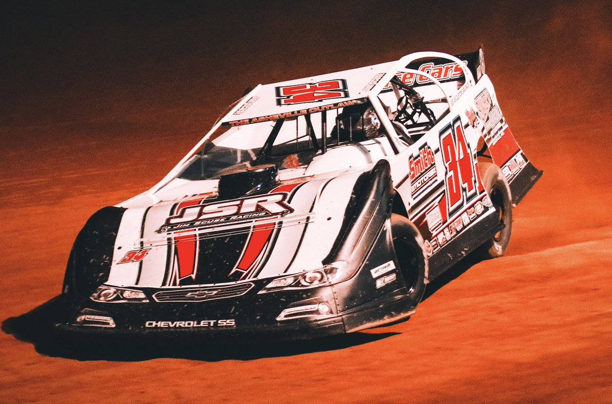 JimScuse's tweet photo. @ThePostman68 Sorry I’m a week late… lol 
This was last Friday Night 🏁 
My last scheduled race for the season 🏁 https://t.co/EaDb5WoQJj