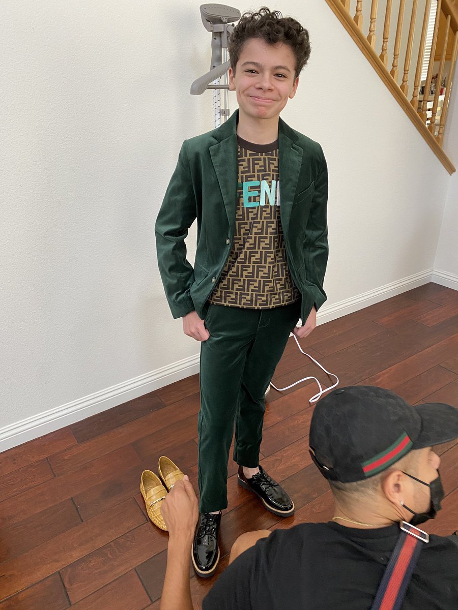 Raphael Alejandro tweet media