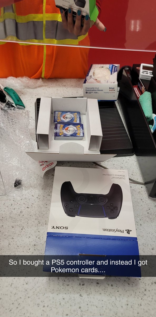 school__zone's tweet image. Let me @AskTarget..... How does this happen? Talk about embarrassing!!