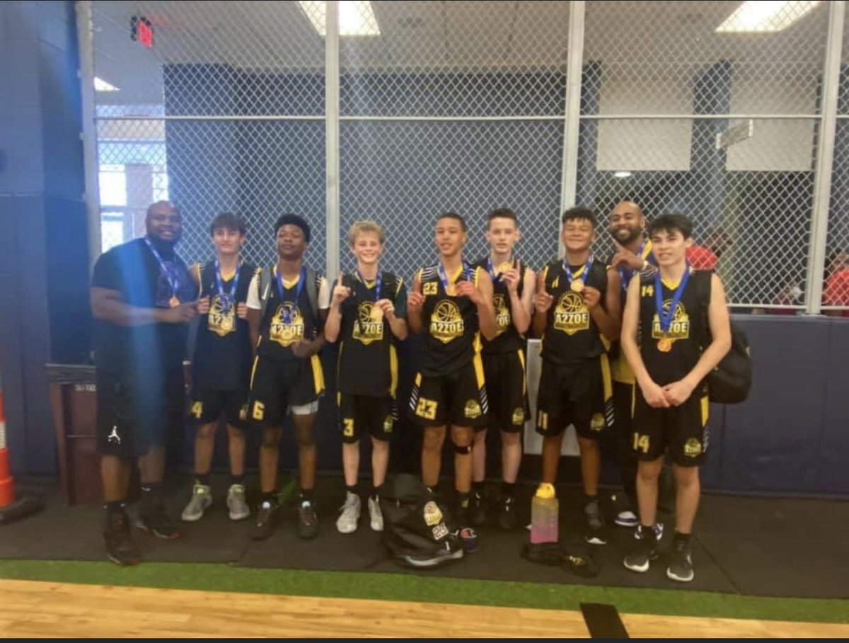 A2zoeElite's tweet photo. Congratulations to my 9/10th Boys tea for winning it all today! https://t.co/ofUxHLB4wv