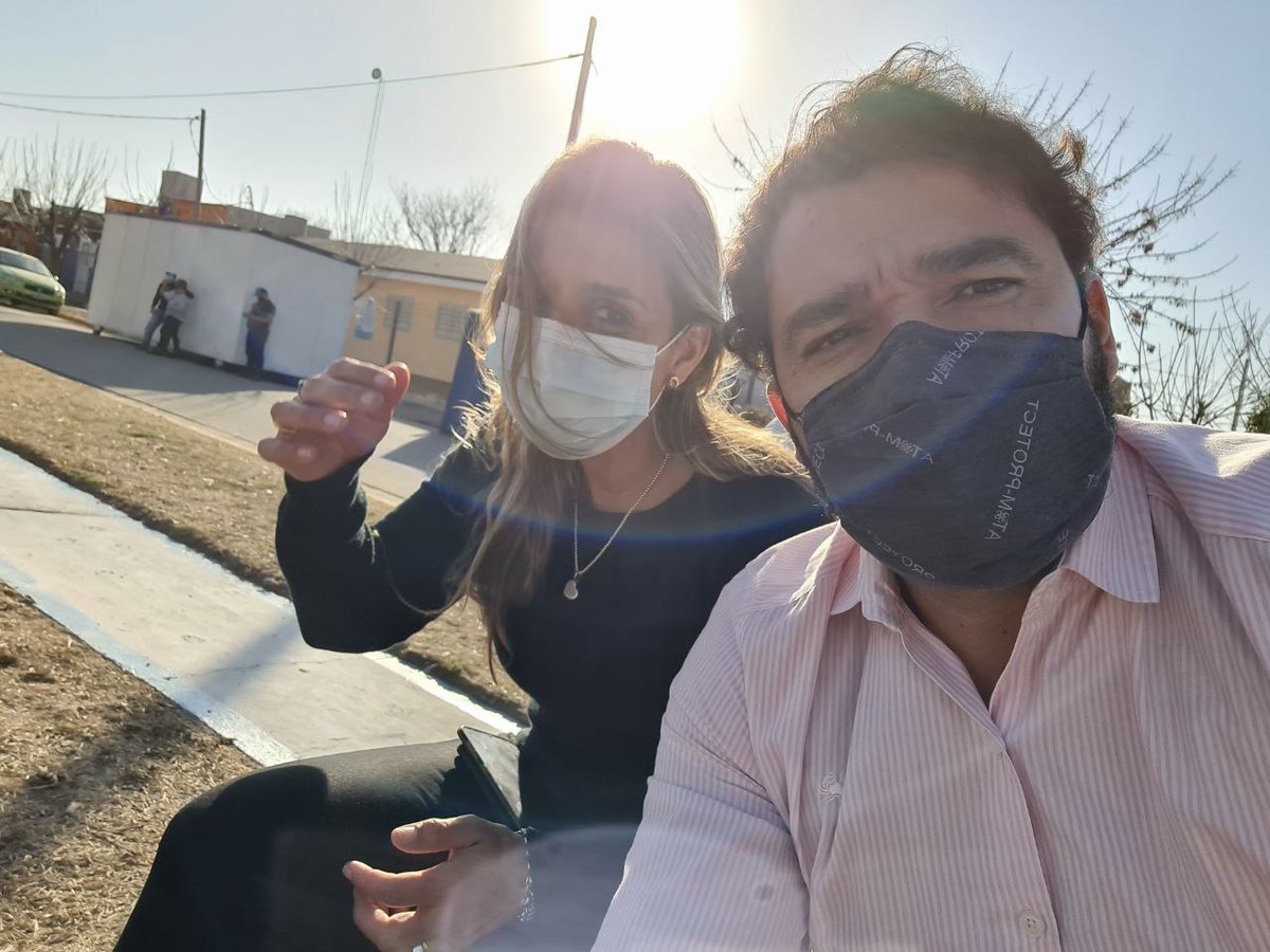 GustavoPedrOk's tweet photo. Hoy estuve acompañando al Intendente @MartinLlaryora en la Inauguración de las plazas #Macuca de B° Chingolo y #ElpidioTorres de B° Guiñazu. Felicito a los integrantes de los #CentrosVecinales junto a vecinos y vecinas por el gran trabajo realizado. A cuidarlas y disfrutarlas! https://t.co/zpSiZExKlV