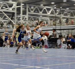 ctstarters's tweet photo. Action from Saturday's games with our White team; 2-1 heading into the final day of their 2021 season at "The Challenge"/Select Events Basketball (Spooky Nook-Manheim, PA). @SelectEventsBB #summerhoops #starterspride https://t.co/l8mS3u8pdw