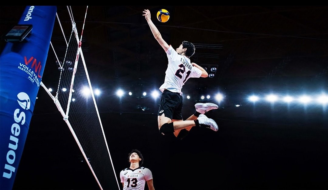 R. ран такахаши волейболист. рэн такахаши. тацунори оцука волейболист япония 6. ран японский волейболист.