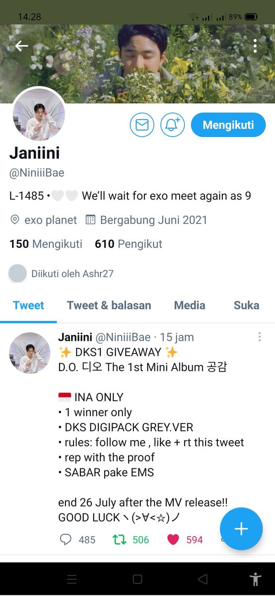 AhKyungsoo's tweet photo. @NiniiiBae Bismillah...semoga aku beruntung bisa menang GA kali ini,pen bgt punya ALBUMAnya ma fwen mana si fwen gemoy romantis bgt iih dialbum solonya TERKYUNGSOO-KYUNGSOO akutuh dibuatx,katax tmn tpi rasa doi hiks 
Done..WML😇 https://t.co/eXPrTtfdxg
