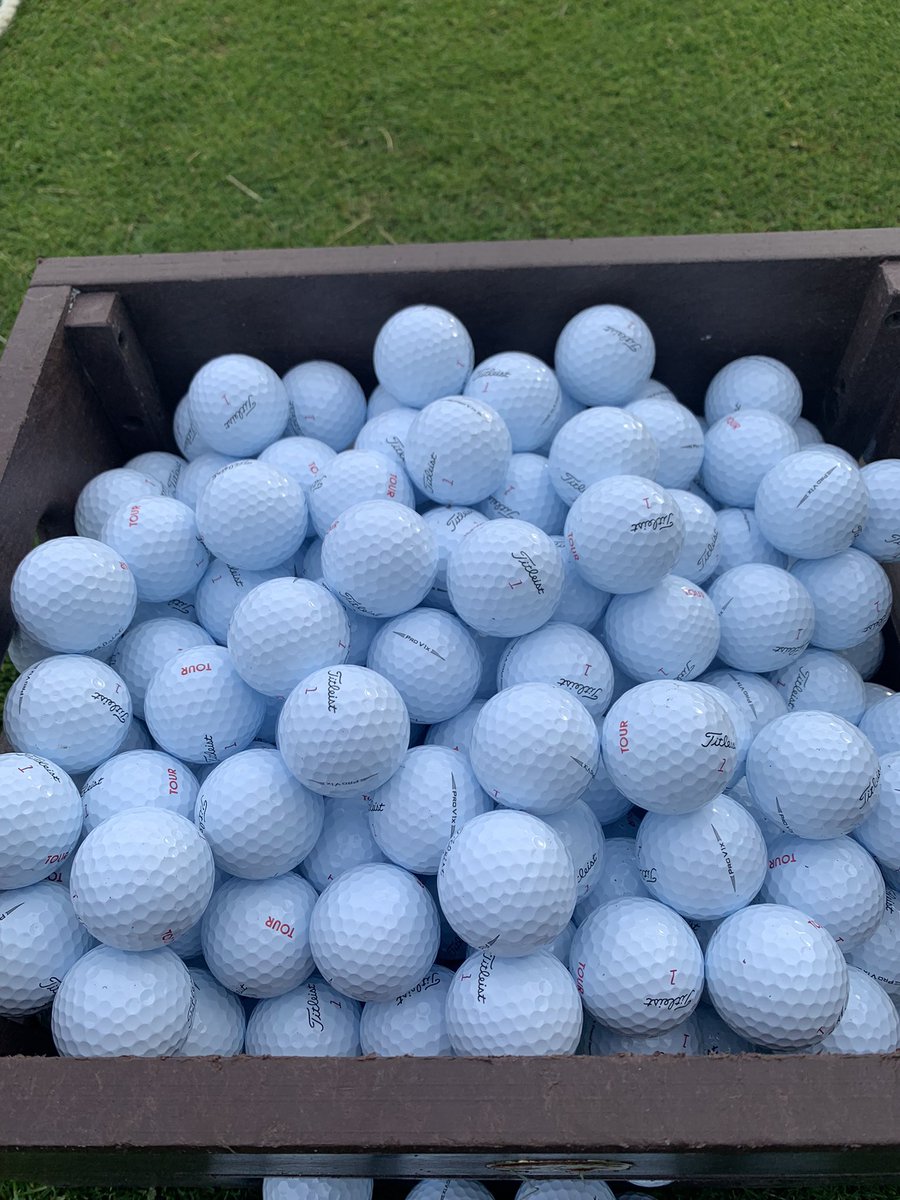 martinheggie's tweet photo. Range all set for 1st practice day @MoortownGC @EnglandGolf #EngAm courtesy of @TitleistEurope #prov1 https://t.co/oWGT7N9jMO