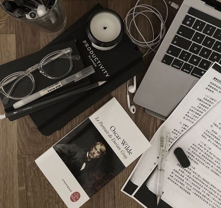 hellonacheya's tweet image. AU JEONGCHEOL 🇮🇩

𝔸𝕗𝕥𝕖𝕣 𝕎𝕚𝕟𝕥𝕖𝕣

—𝓂𝒶𝓁𝒶𝓂 𝓂𝒶𝓁𝒶𝓂 𝒹𝒾𝓃𝑔𝒾𝓃 𝓎𝒶𝓃𝑔 𝒷𝒾𝒶𝓈𝒶 𝒶𝓀𝓊 𝓁𝑒𝓌𝒶𝓉𝓀𝒶𝓃 𝓈𝑒𝓃𝒹𝒾𝓇𝒾𝒶𝓃 𝓉𝑒𝓇𝒶𝓈𝒶 𝒷𝑒𝓇𝒷𝑒𝒹𝒶 𝓈𝒶𝒶𝓉 𝒷𝑒𝓇𝓈𝒶𝓂𝒶 𝓂𝓊, 𝓉𝑒𝓇𝒶𝓈𝒶 𝓁𝑒𝒷𝒾𝒽 𝒽𝒶𝓃𝑔𝒶𝓉 .