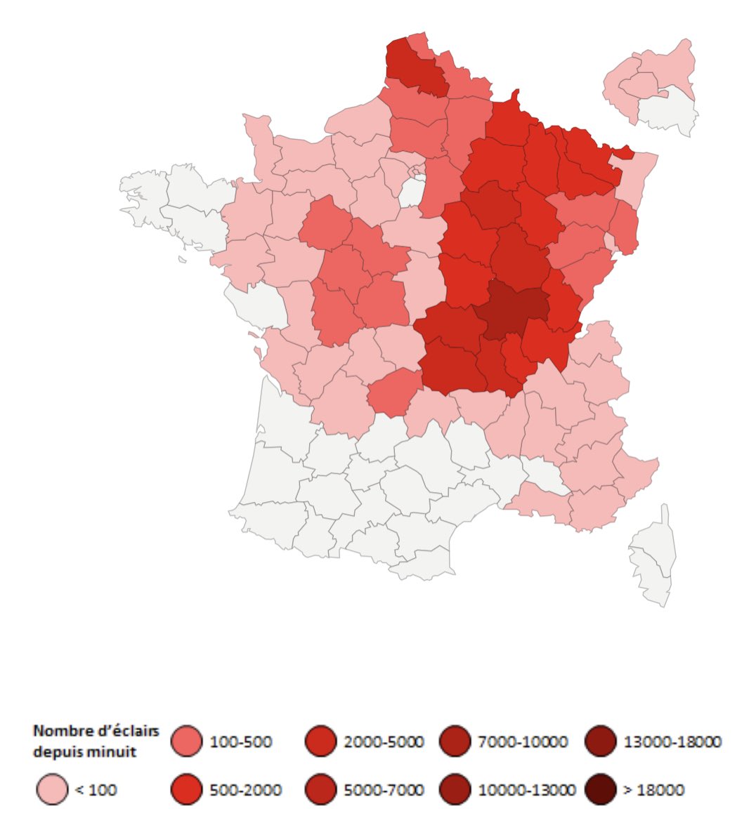 ?? Cette journée du 24 juillet a été électriquement intense ! Plus de 45 000 #éclairs comptabilisés, principalement dans le grand quart nord-est de la #France. La Saône-et-Loire, la Côte-d’Or et le Puy-de-Dôme ont été les plus touchés. Stats -&gt; 