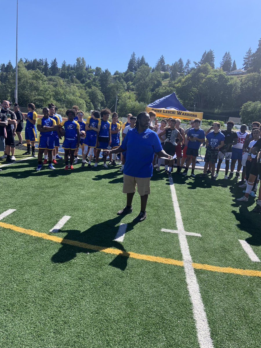 Thank you <a href="/ChiefLeschi/">ChiefLeschi</a> and Coach <a href="/AhmadAgyapong/">Ahmad Agyapong</a> for hosting a great 7on7/5v5 Tournament this weekend. Great competition and hospitality! @RamNation253 <a href="/FranklinQuakers/">Franklin High School</a> Washington HS @BethelBravesFB We has some great games! #TigerUp