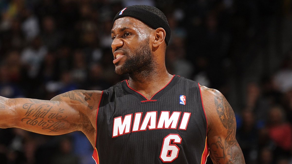 currypistonn's tweet photo. Lebron James is the only player in NBA history who gets criticized for making the Finals https://t.co/bCGQzP0ygN