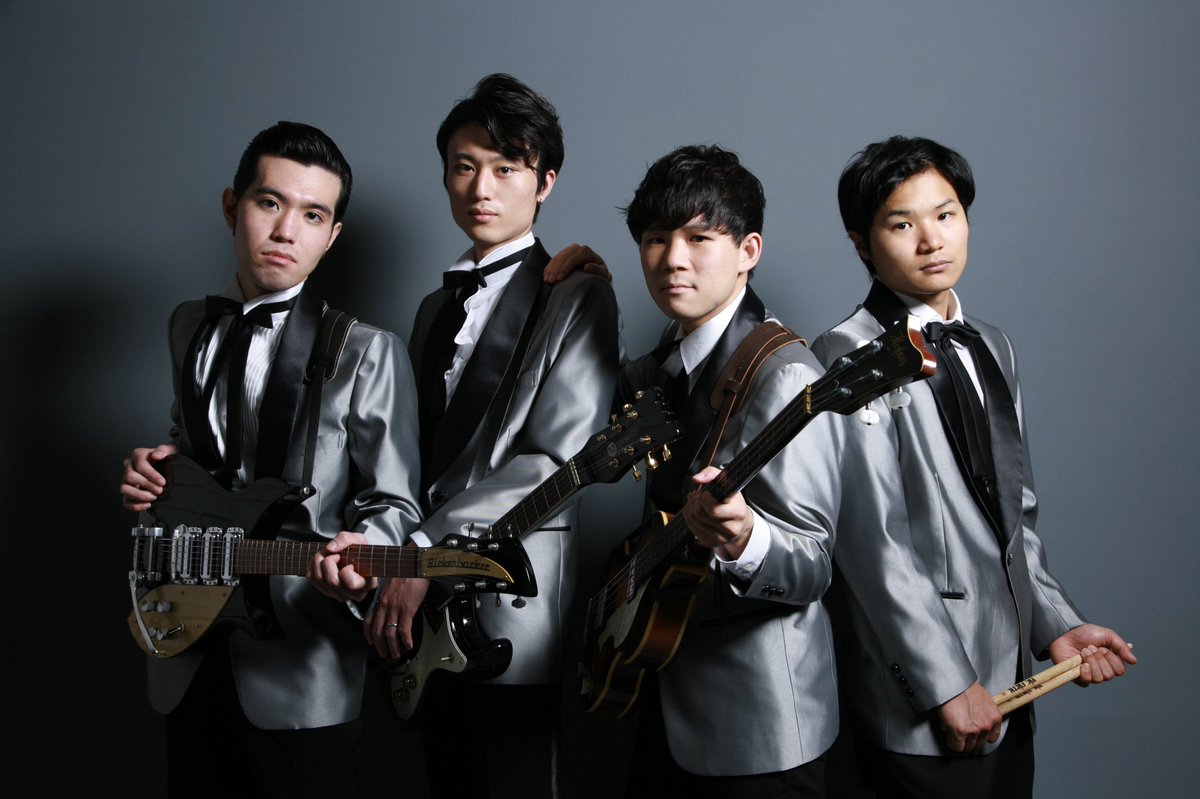 the_vawvas's tweet photo. 一緒に花を添えてくれる（巻き込んだ笑）Jewelと寝たふりナッパーズ、さらにこの日の特別アクトブギウギ・オメカシイズにも大注目です🤩🤩

みんな会場で僕らと握手❗️🤝 https://t.co/V26vumS3A6