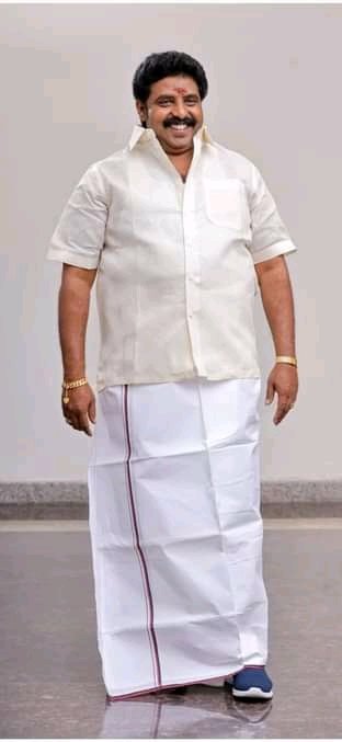 dhinesh_tkm's tweet photo. ஶ்ரீரங்கத்தின் ஒளிவிளக்கே வாழ்த்த வயதில்லை வணங்குகிறோம்...
@MPalaniyandiMLA
#HBDPalaniyandiMLA https://t.co/HQomH77ZbA