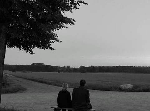 "El templo del verdadero amor esta basado en tres pilares: la bondad, la franqueza y la comprensión".
Robert Graves 
🎬"Cold war", Paweł Pawlikowski (2018)