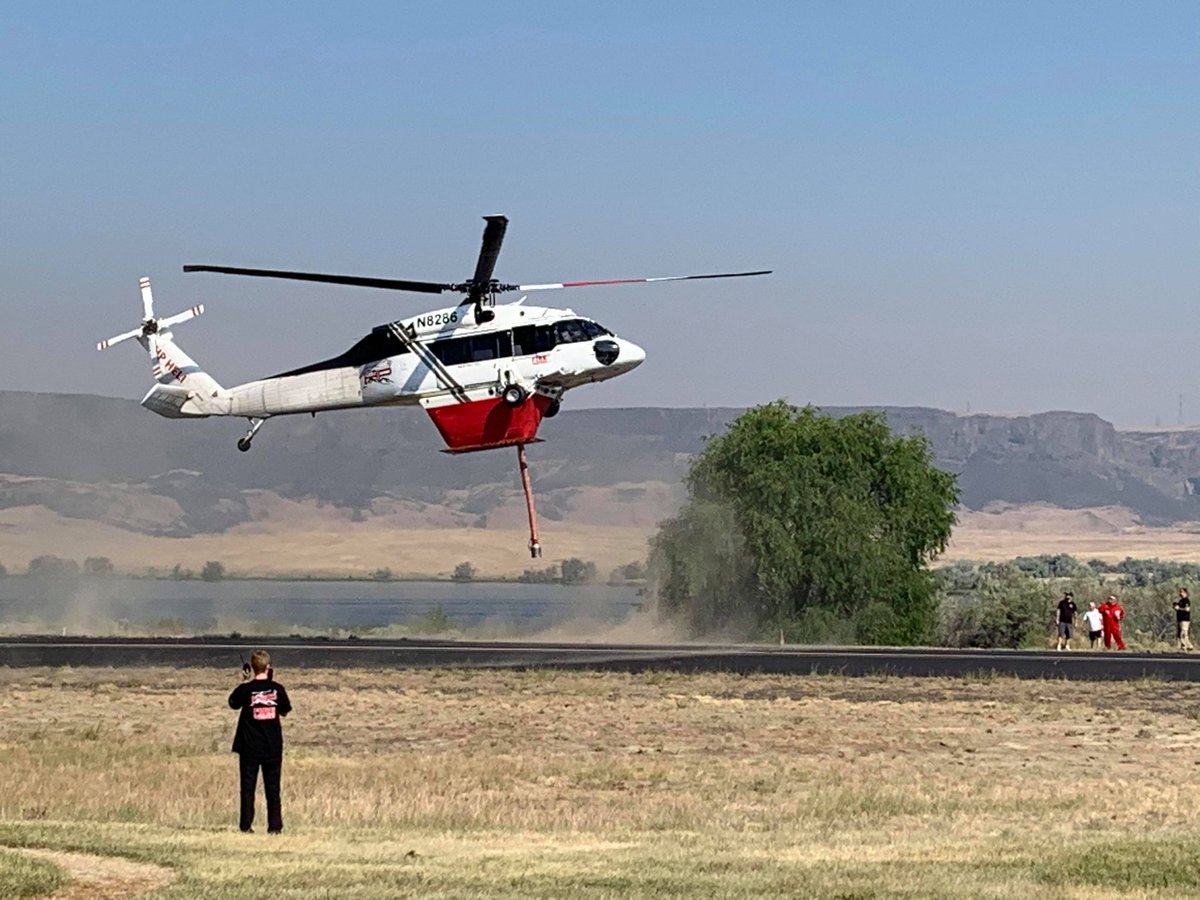 SE_WA_IMT's tweet photo. Incendio forestal de Northrup ACTUALIZACIÓN: Todas las áreas al este de la autopista SR155 entre el poste de la milla 18 y Osborn Bay Campground Road ahora se ha reducido en un nivel de evacuación 1 (alerta). 
#northrupfire #incendiosforestaleswa #IncendiosForestales https://t.co/mg4pKUFBUK