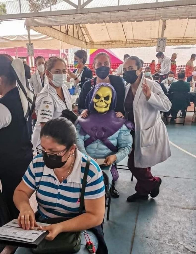 GQuijandriaA's tweet photo. Y recuerda amig@, las vacunas salvan vidas. Haz como Skeletor y ponte las dos dosis!!! https://t.co/gXSB77Np1k
