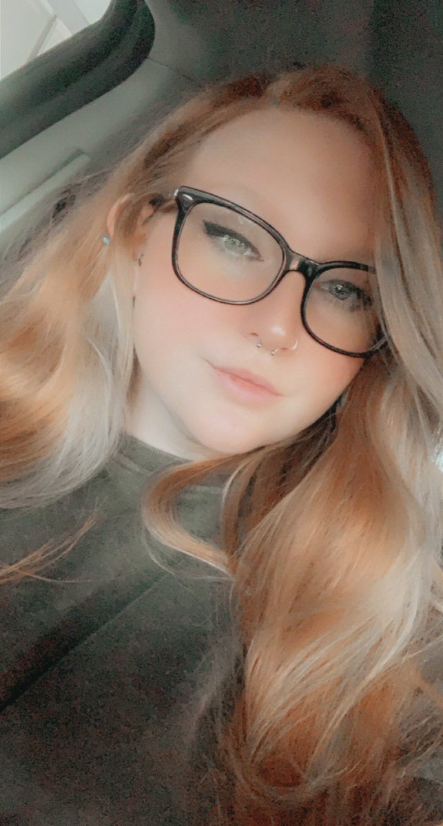 Four photos that make me feel pretty!