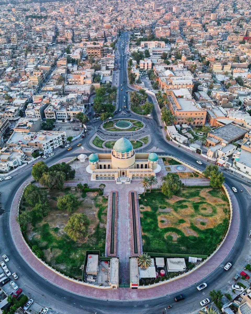 iraq_places's tweet photo. بغداد التي لا أهوَى سواهَا مدينةً 🇮🇶🖤 https://t.co/BtrsD6sSOr