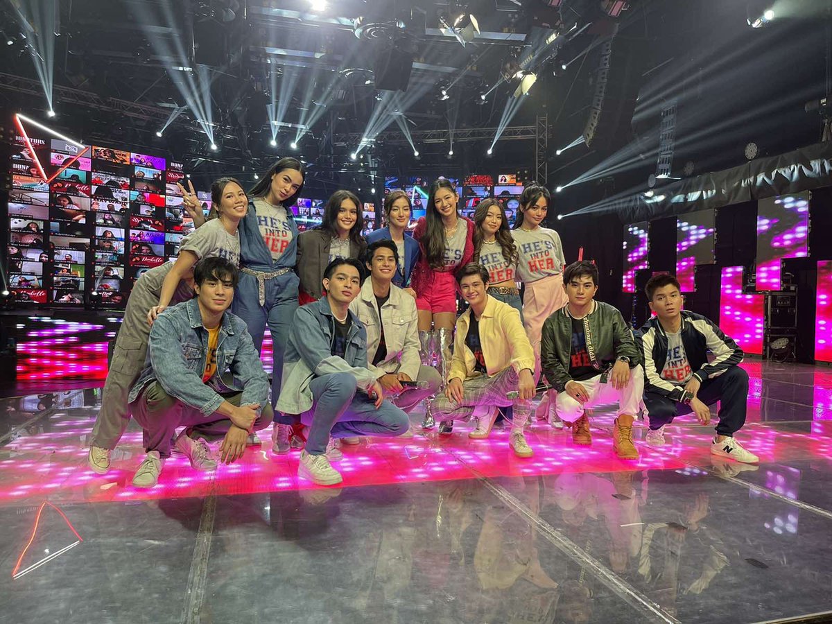 StarCinema's tweet photo. Prrrruuummm-azing #ASAPshowstopper performance from #HesIntoHer squad! 💖 https://t.co/TAKwbKYU28