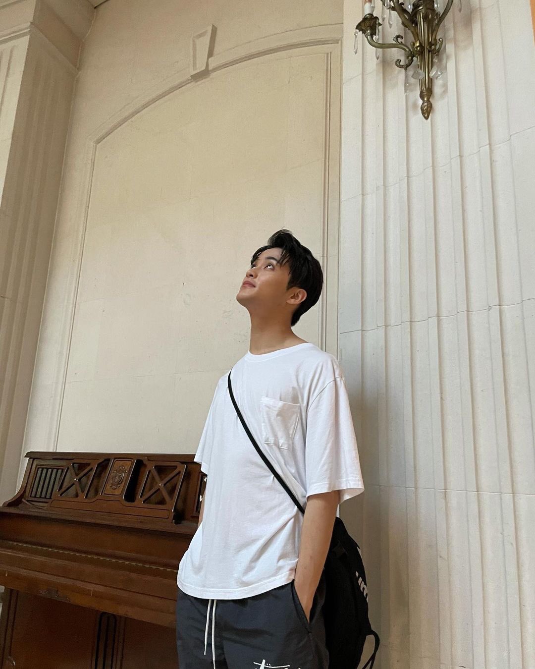 アイドル NCT MARKxTimHortons Tshirt アイドル NCT MARKxTimHortons Tshirt Nct Mark Short - Etsy