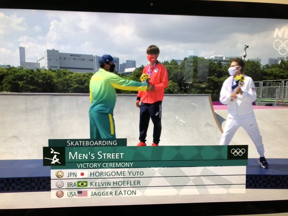 SkateLineJapan's tweet photo. マニュアルコンテストではなく、表彰式でした！ https://t.co/ZLzm8lOyid