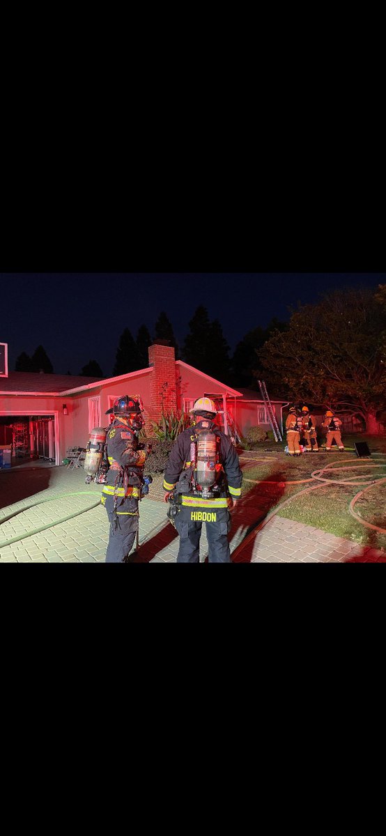 CALFIRECZU's tweet photo. INCIDENT UPDATE: #ParrotIncident Firefighters were able to quickly extinguish the fire and check for extension into the attic. Fire is under control. Assistance provided by @SMCSheriff @SMCFireDept @SMCDispatch @centralcountyfd https://t.co/YnDvvwiMX6
