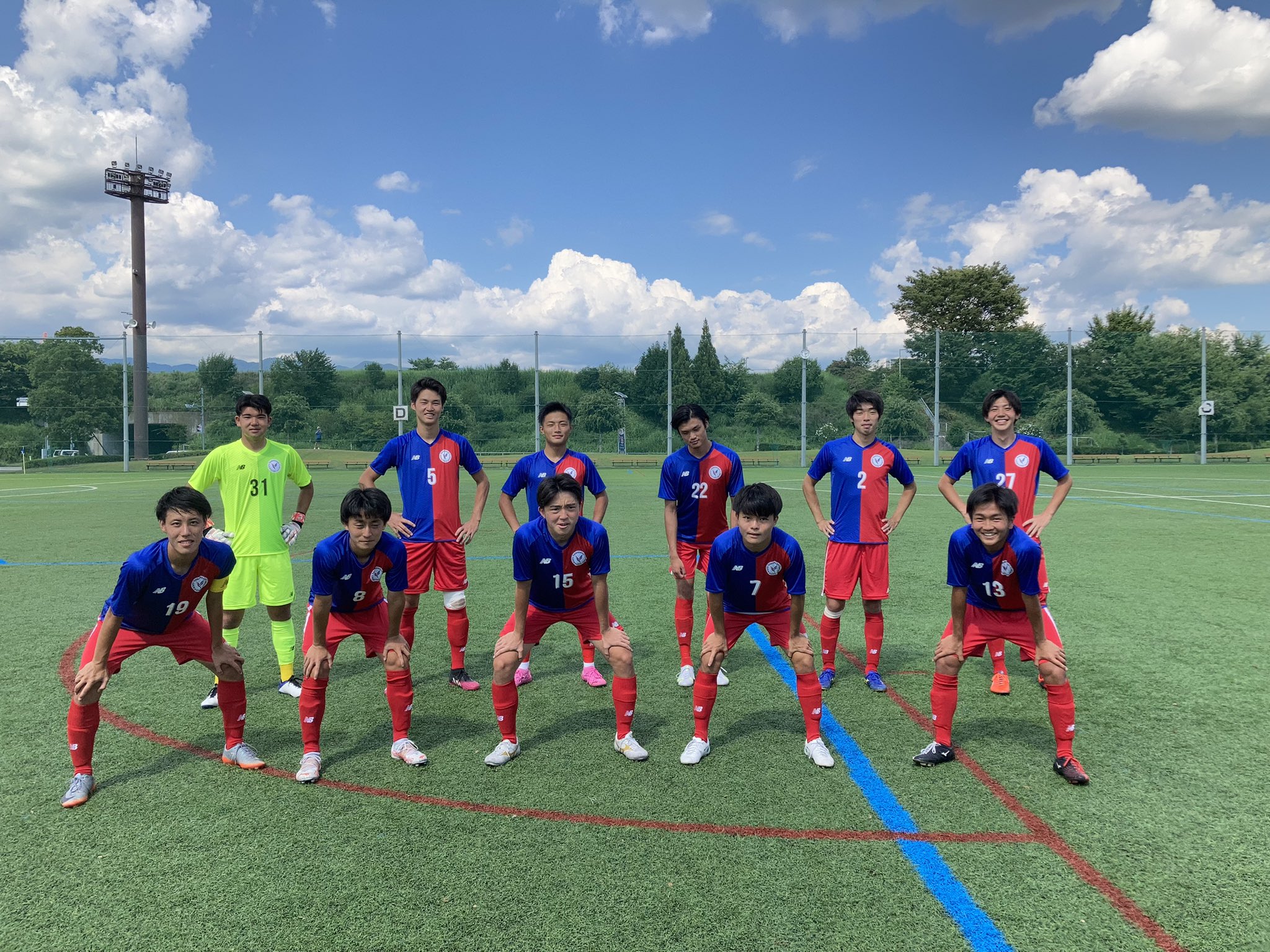 山梨学院大学サッカー部 公式 山梨県社会人1部リーグ第8節 山梨学院大学オリオンズvs山梨学院大学ペガサス 試合終了2ー2 応援ありがとうございました Twitter