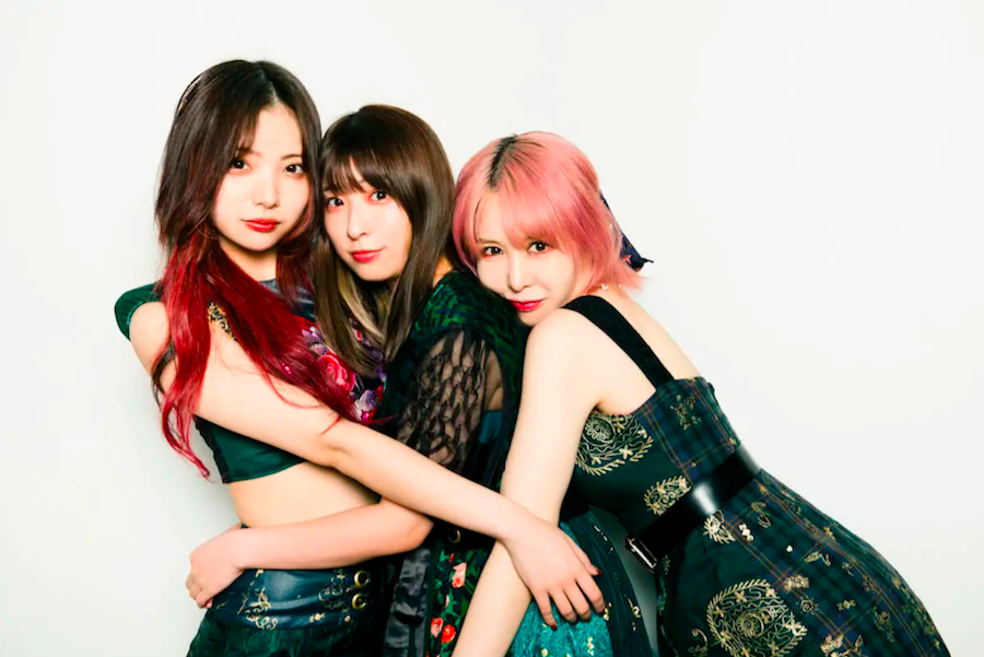 フォロー＆RTでサイン入りチェキプレゼント】 ZOC 藍染カレン×巫まろ