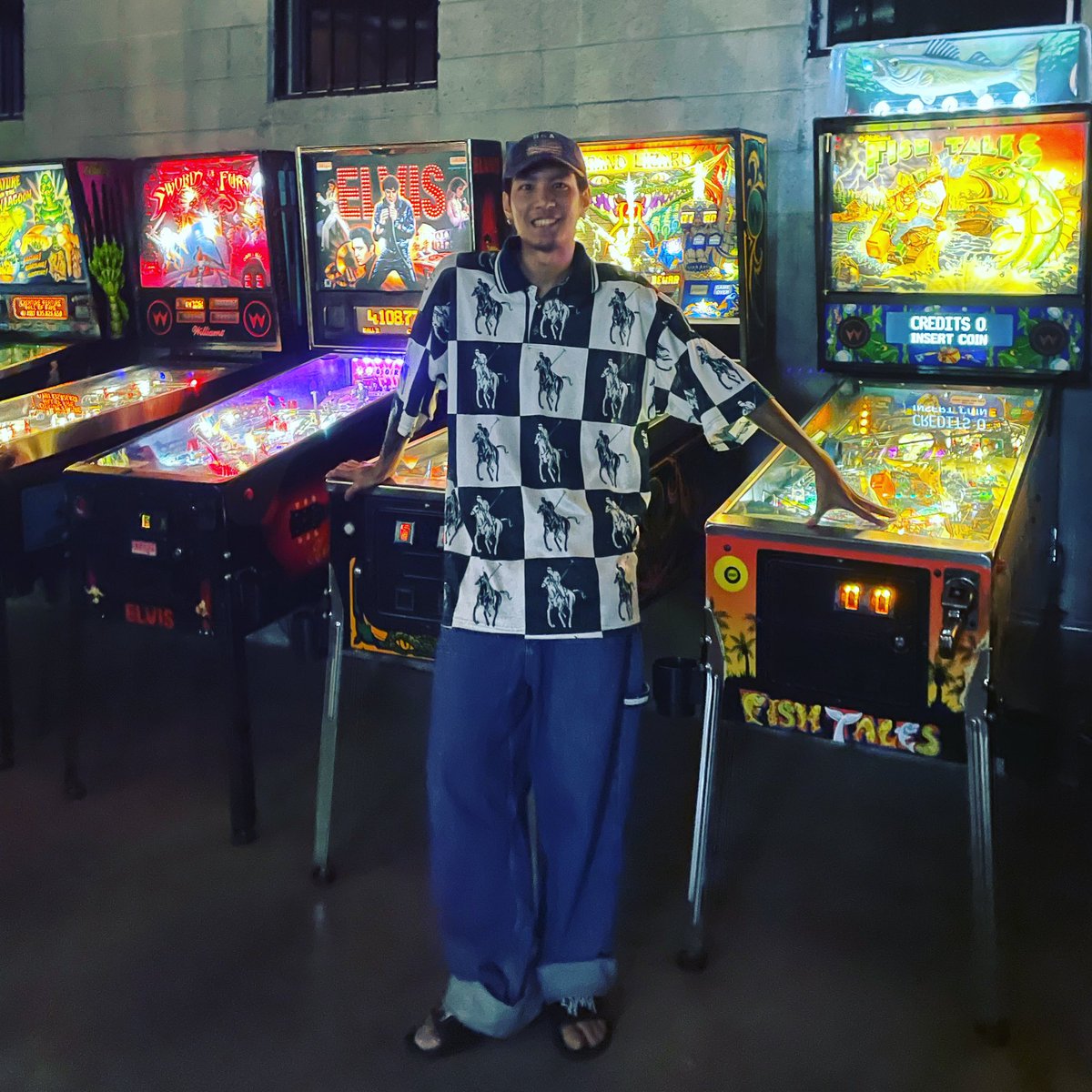 orihika3's tweet photo. 最近のLAというか、ダウンタウンは猛暑なのでサンダルをpickしがちです、、👟🌞

#90s #vintage #poloralphlauren #tommyhilfiger #cluct #sneakers #sneakerhead #eighttwo #downtown #losangeles #90年代 #古着 #ラルフローレン #トミーヒルフィガー #スニーカー #ロサンゼルス https://t.co/jQt8mRtm5C