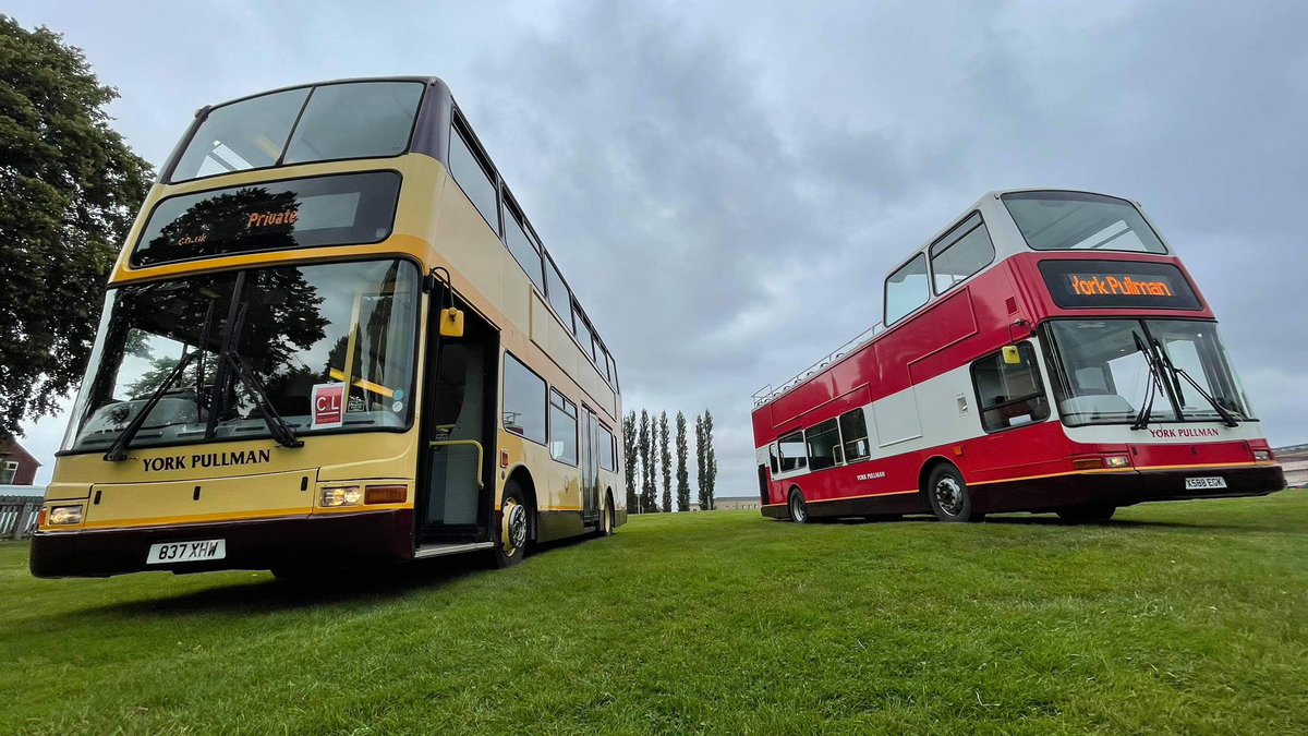 YorkPullmanBus's tweet photo. A busy day yesterday day for our specialist vehicle’s, transporting passengers to @yorkracecourse for day of horse racing and music with @mcflymusic on stage.🎸🎤🚌🐎
https://t.co/33SLN7rqOF https://t.co/I7JWbuAShw