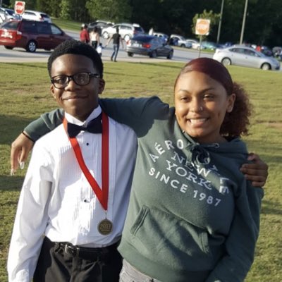 Raspberryrey1's tweet image. my dawg was that cool ass nigga. Screaming long live you thug. As long as im alive yo name will never die. 💔💯 #longlivemycousin