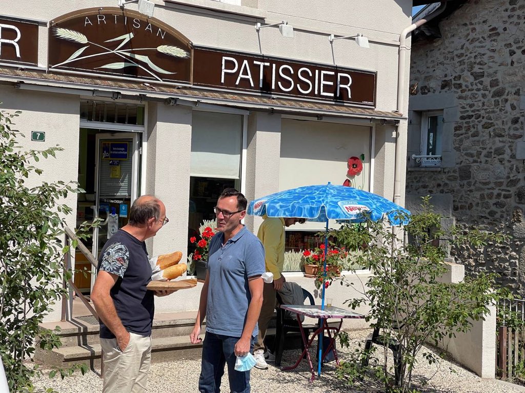 david_kauffer's tweet image. Un dimanche à la campagne. Jour de marché à Saint Romain les Atheux. #pilat   Échanges , convivialité, et rencontres.       Au plus des territoires.                                Je vous souhaite de passer d’excellentes vacances !