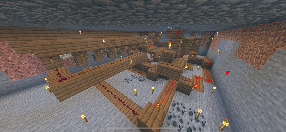 O Xrhsths Rain Bow れい Sto Twitter 過去作 ラッチ回路を用いたチェスト暗号式鍵付き隠し扉 回路部分 Minecraft マイクラ マイクラ統合版 マイクラbe マインクラフト 回路 赤石回路 赤石 レッドストーン サバイバル ピストンドア 隠しドア