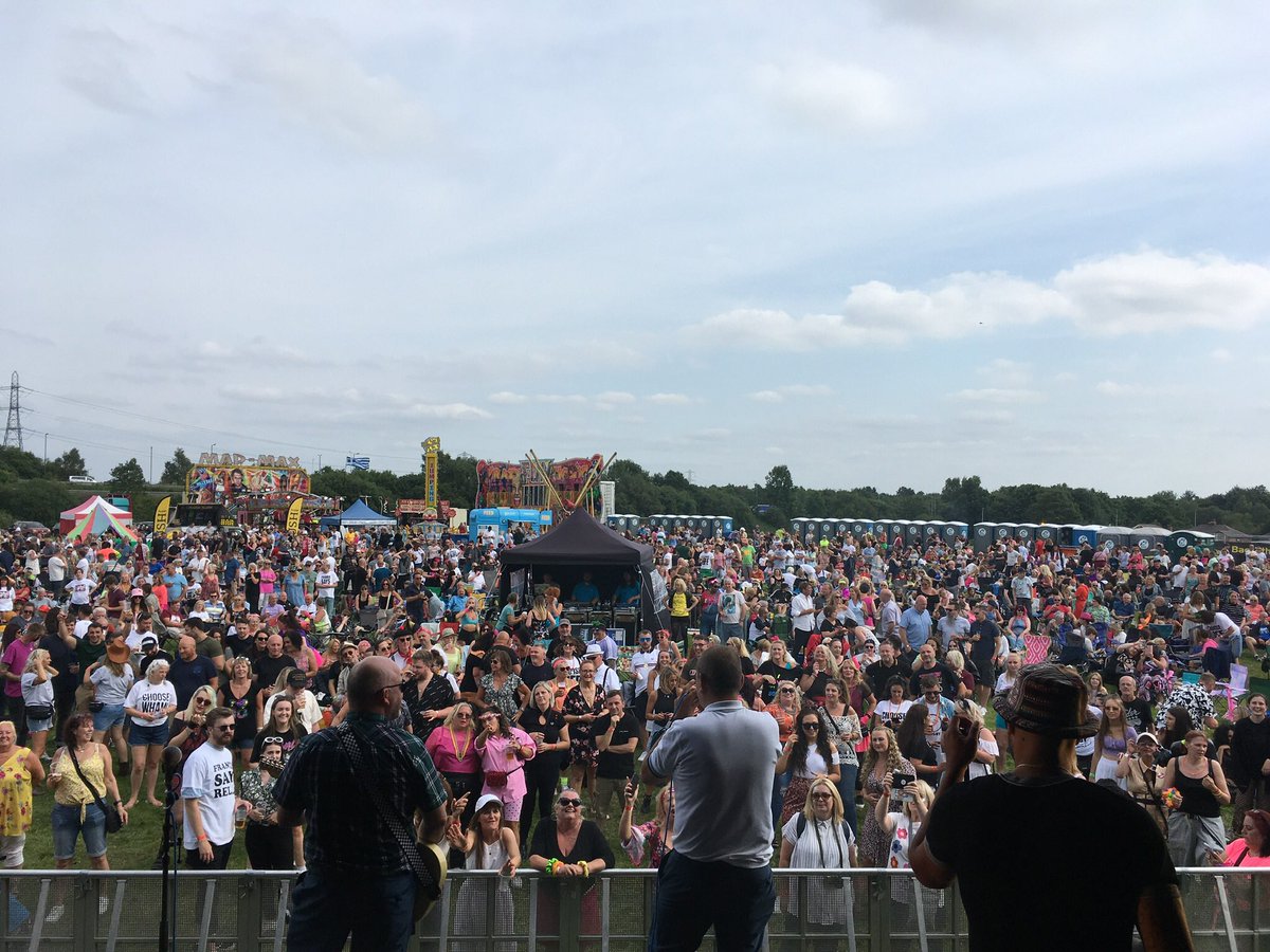 2RUDESKA's tweet photo. WOW!! We’ve really missed that feeling of playing to a huge crowd of people! 🤩 Thank you Back 2 The 80’s Festival, you were amazing! #2Rude #Ska #Back2The80s #LiveMusic #ViewFromTheStage https://t.co/bJtE8Es6OG