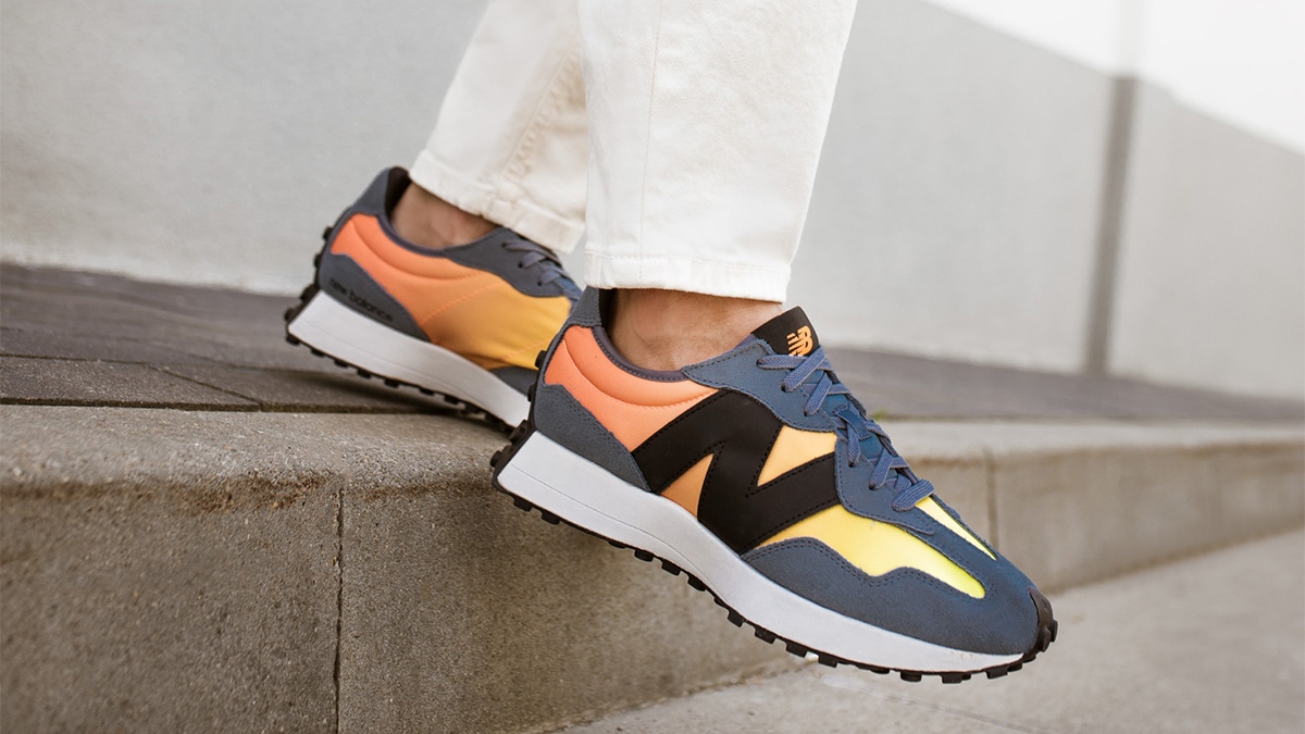 New Balance Polska's tweet - "Kolory letniego zachodu słońca zostaną z Tobą  na dłużej 🌅 Sprawdź cieniowaną sylwetkę modelu #327 stylizowanego  kolorystyką obuwia lat 70. 👉 " - Trendsmap