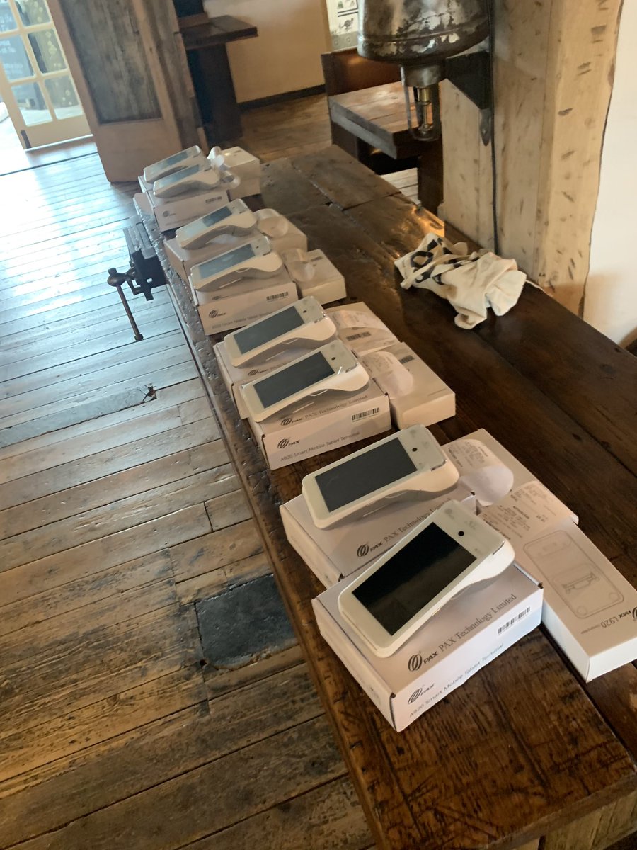 Pub Gardens, Restaurants and Clubs are bound to be extremely busy this weekend, now that all COVID restrictions have been lifted - wouldn't it be ideal to be able to take payments from anywhere in your building? 👀 

Well, with our portable card machines you can 🙌🏼