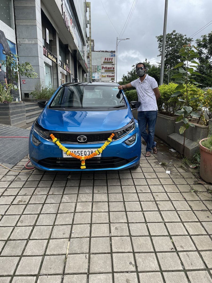 Please join me appreciating this depreciating asset. 
#altroz