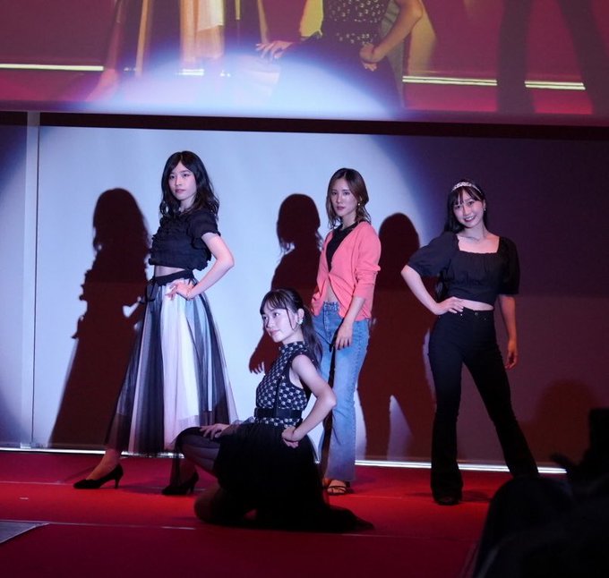 Twitterのコスプレ画像17