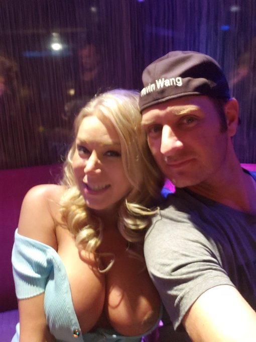 It was awesome seeing everyone tonight at @Thee_Dollhouse Tampa. @thekatiemorgan @Evanstonexxx @TheKevinWangXXX<a class="tags" target="_blank" title="On Twitter" href="/?out=eyJ0eXAiOiJKV1QiLCJhbGciOiJIUzUxMiJ9.eyJpYXQiOjE3MjM5ODk2MDEsImlzcyI6InR3cG9ybnN0YXJzLmNvbSIsIm5iZiI6MTcyMzk4OTYwMSwiZXhwIjoxNzU1NTI1NjAxLCJyZWRpcmVjdF91cmwiOiJodHRwczovL3R3aXR0ZXIuY29tL1RoZWVfRG9sbGhvdXNlIn0.M3MufzLslRjA5TNzwbvRundPzjYZqd-oXmjkngQRiAmk8m0Niuvf91Na4zZoB4zTc-BP9Mn3HFCmx6T1ulu29A">@Thee_Dollhouse</a><a href="/tag/fetishcon"class="tags"><span>#fetishcon</span></a>