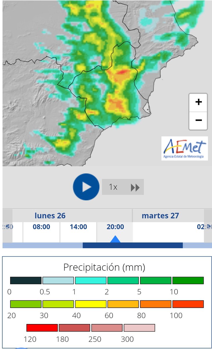 MeteoSE's tweet photo. El modelo Harmonie de referencia para @AEMET_Esp insiste en una situación tormentas intensas en zonas del sureste muy poco usual para un mes de Julio. Desde @MeteoSE y sus páginas asociadas seguiremos de cerca está situación ya que aún hay bastante incertidumbre. ⚠️ https://t.co/3dXOldkrSN
