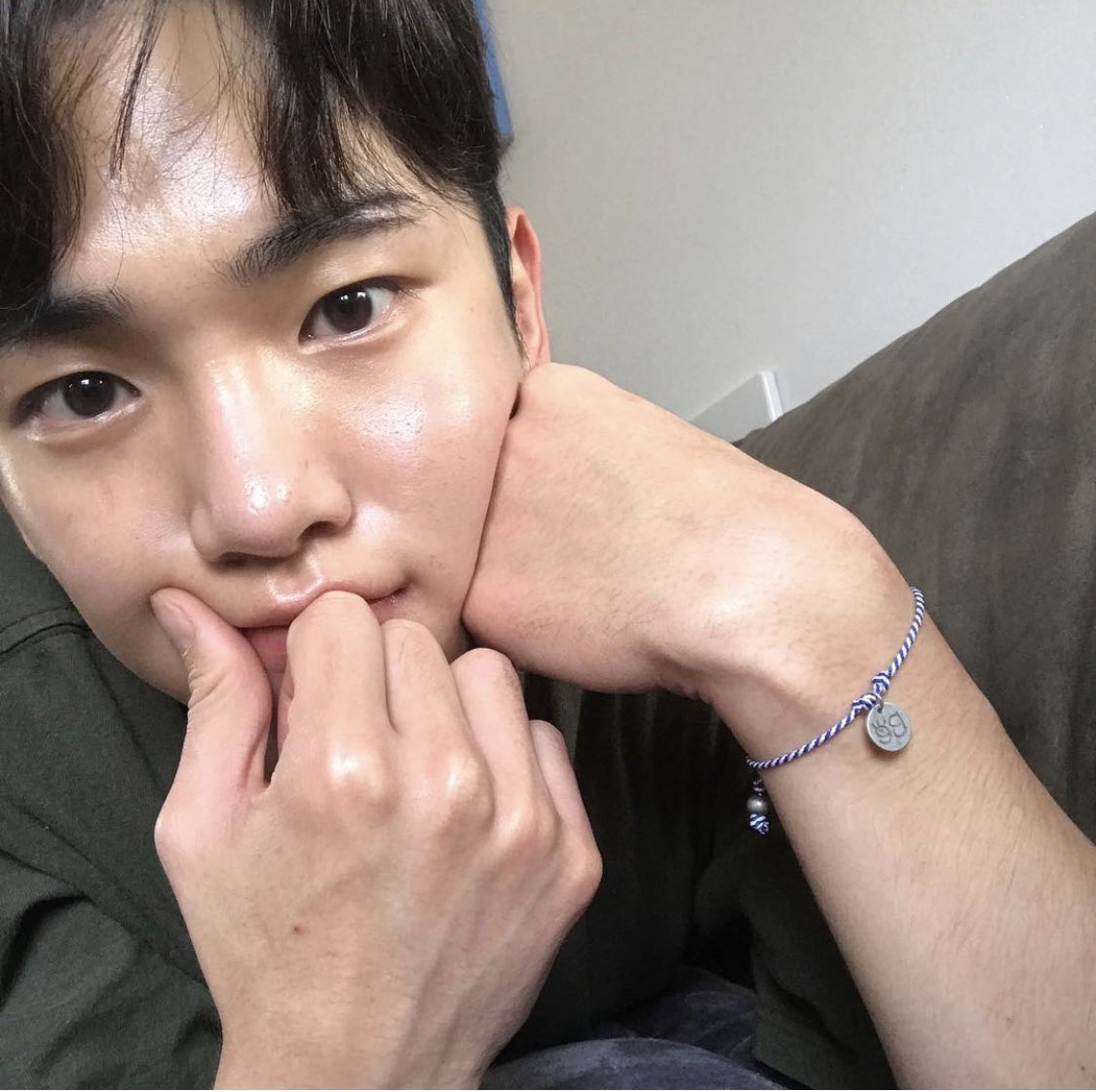 vickkiwan's tweet photo. @BlingerHeart408 @kibumlog Thank you 🥰🥰 I am from USA and my bias is kibum https://t.co/aWsjQ1OETR