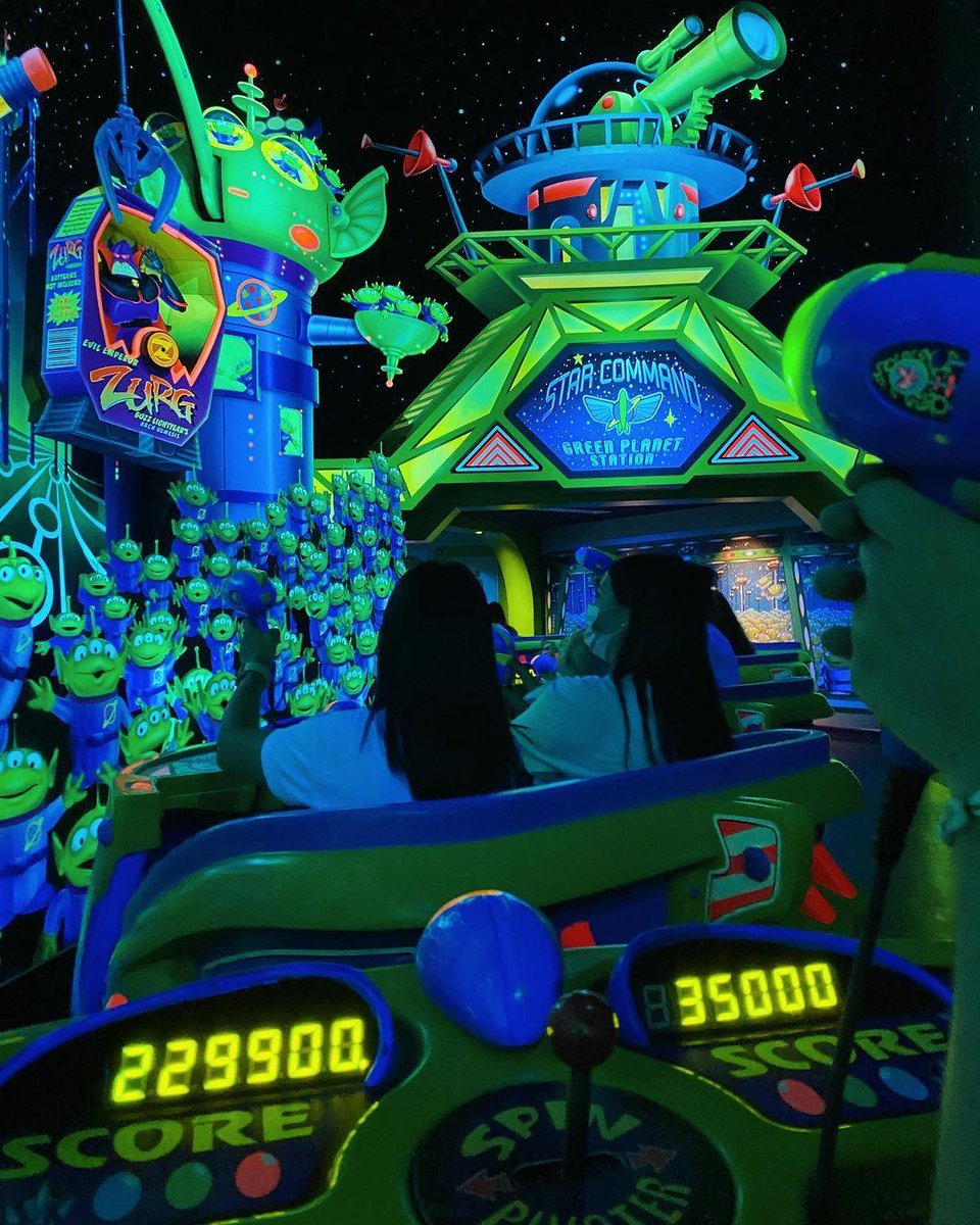 DisneyParis_EN's tweet photo. Serious question: are you more of a "Space Scout" or "Planetary Pilot" in Buzz Lightyear Laser Blast? π€π
π· Instagram : @ italiandisneysisters
Check out more magical snaps from our guests on our official Instagram account! β¨
https://t.co/waCskcQO1s https://t.co/f3cL08nliU