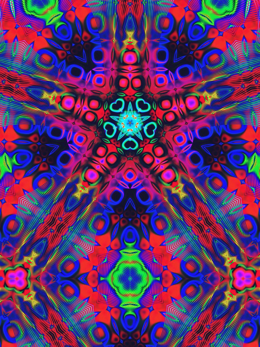MarcEddy17's tweet photo. #Kaleidoscope #art

🌀😷Grimm Shamanics: Phase One [Serum I Um Jum Mix]😷🌀 https://t.co/CIHoaETspd