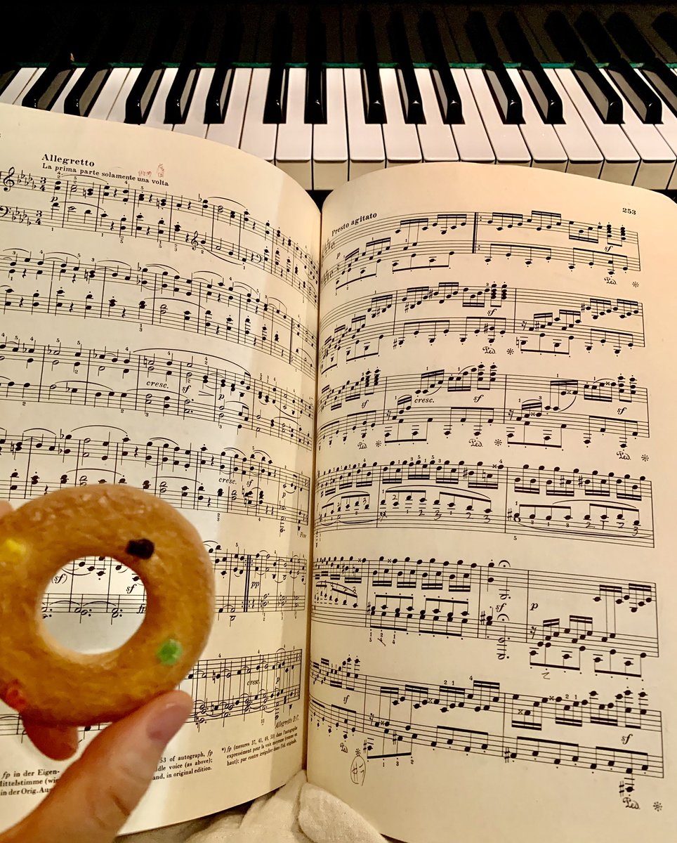 Heshteg オンラインピアノレッスン V Tvittere