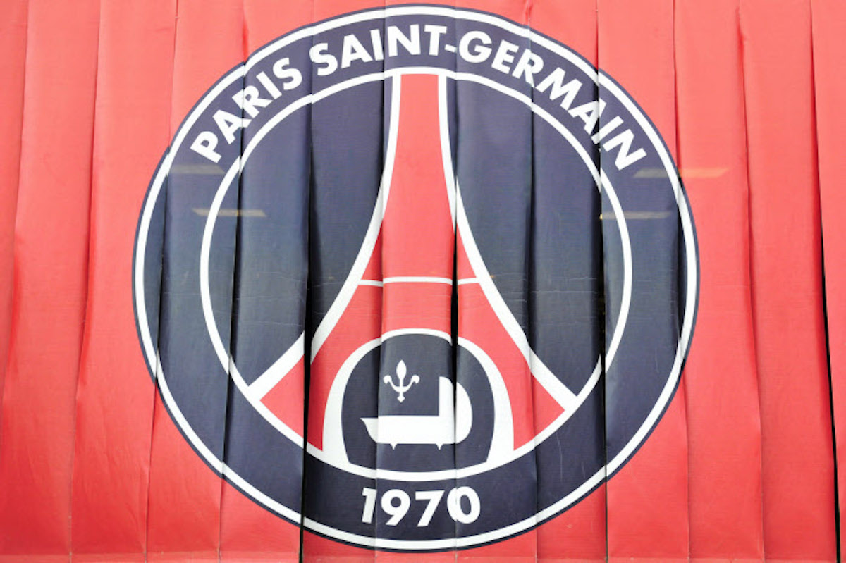 BuzzSport_fr's tweet photo. Mercato – PSG : Du jamais vu avec les jeunes du club ? https://t.co/z04QEfk0l7 https://t.co/8ombtVagte