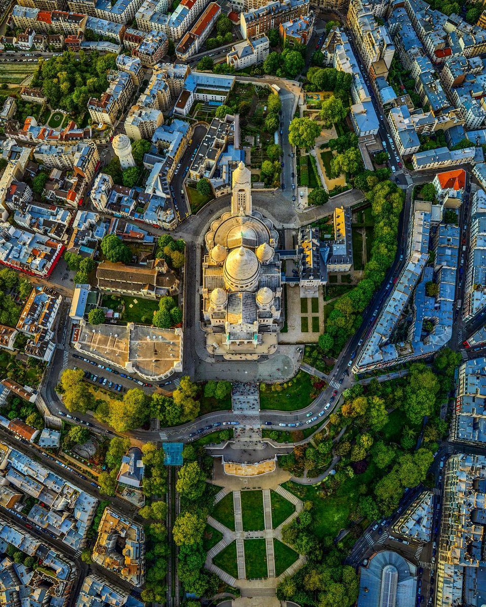 (Re)découvrez PARIS, le compte 100% PARIS 🇫🇷 tweet media