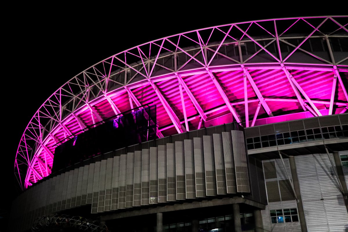 We're shining a light on #DonateLifeWeek2021! 🙌

In 2020 alone, 1,270 Australian lives were saved through an organ transplant due to the generosity of 463 deceased organ donors and their families. 

Learn more and join the #GreatRegistrationRace here: donatelife.gov.au/register