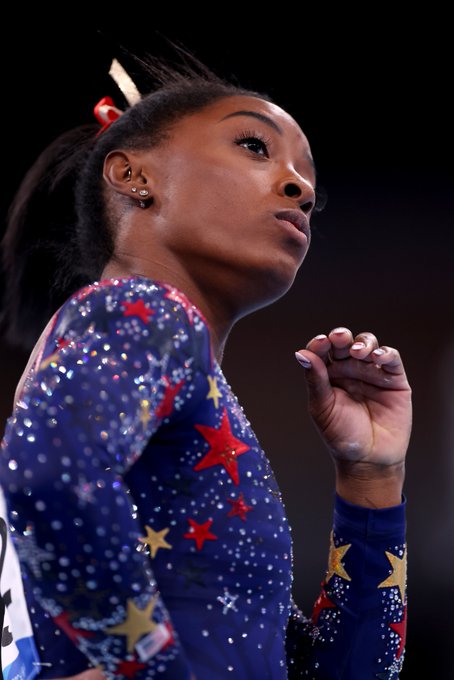 SIMONE BILES - Página 4 E7IUddCVIAUYb3x?format=jpg&name=small