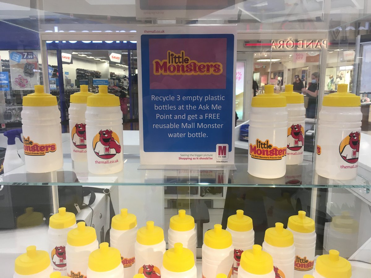 Its #PlasticFree month! ♻️

Want to know how you can help reduce your plastic waste?

🧴 Recycle at least 3 empty plastic bottles at our Ask Me Point

🧴 Pick up your FREE reusable water bottle

💧 Refill your bottle at our Water Station

 #Recycle #Reuse #ReducePlasticWaste